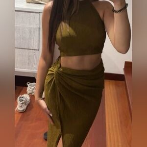 Olive Green Women's Skirt Set